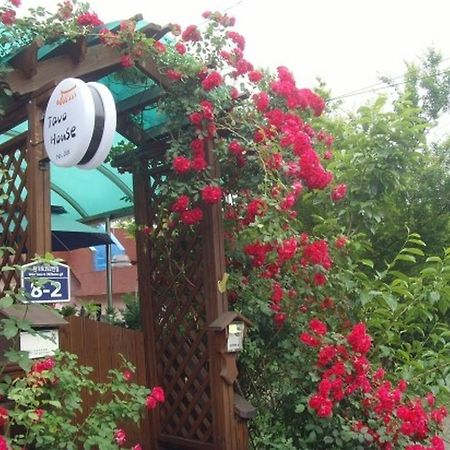 Tavo House Hotel Gyeongju Bagian luar foto