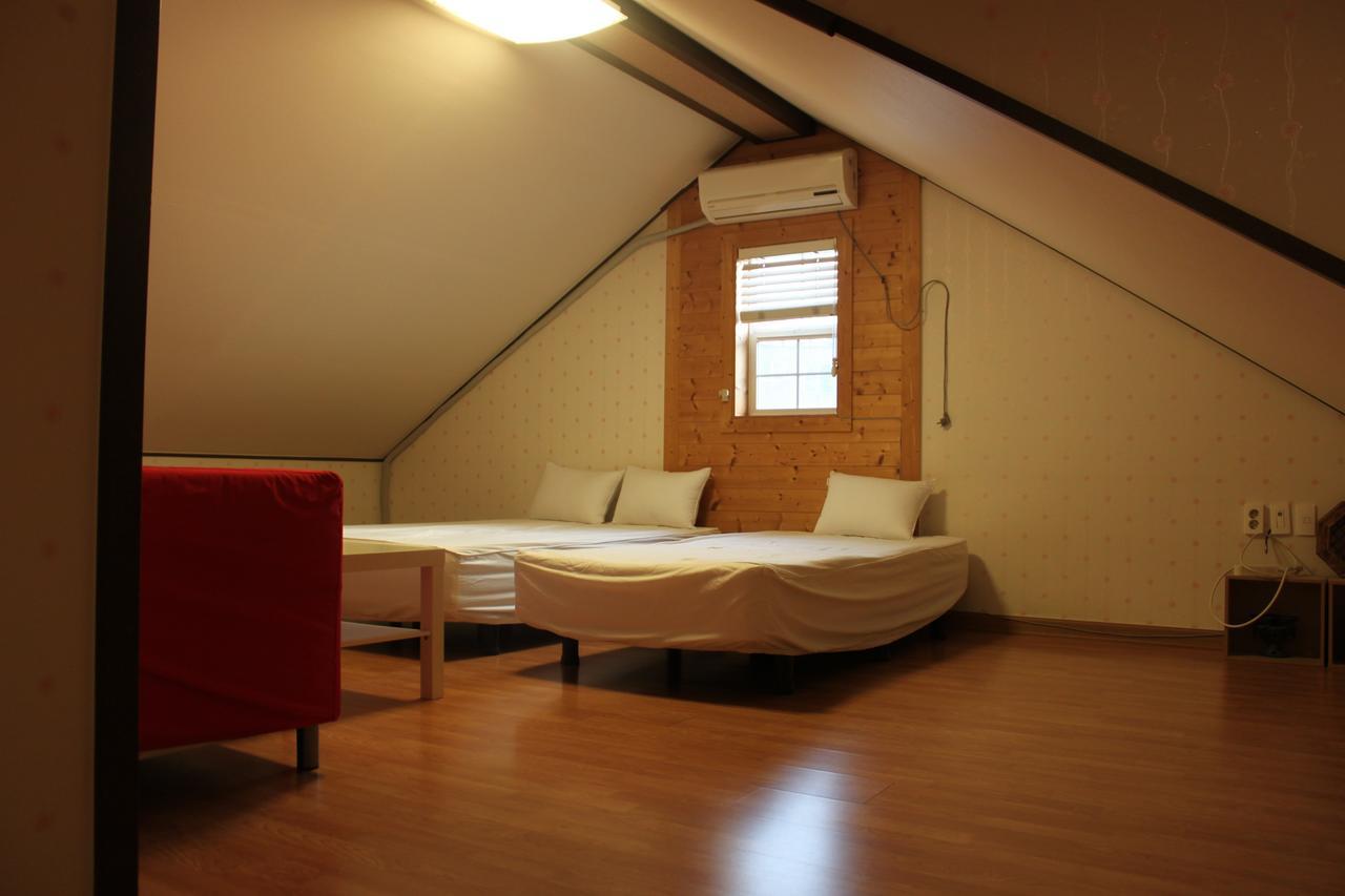 Tavo House Hotel Gyeongju Bagian luar foto